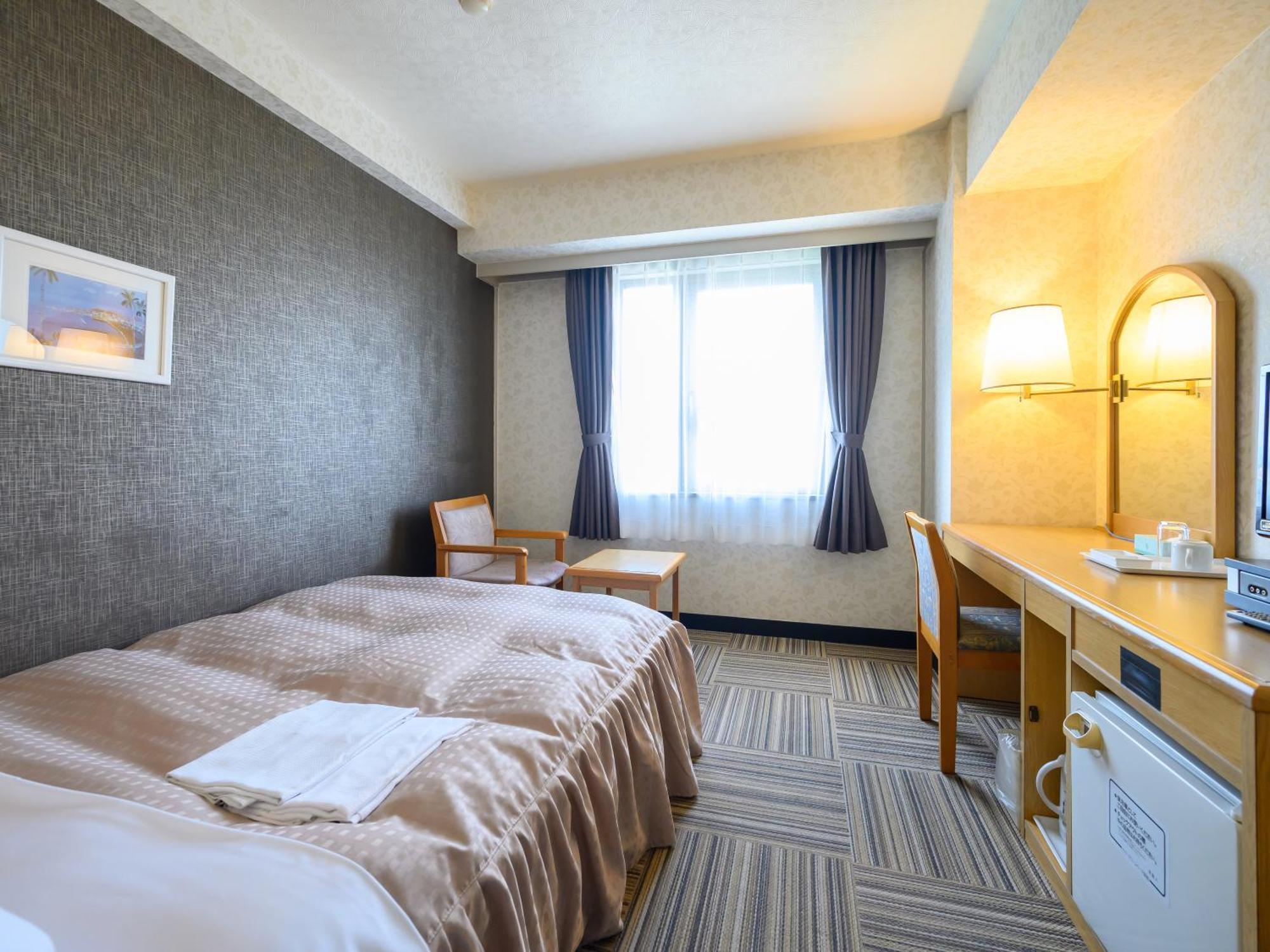 Hotel Green Park Судзука Номер фото